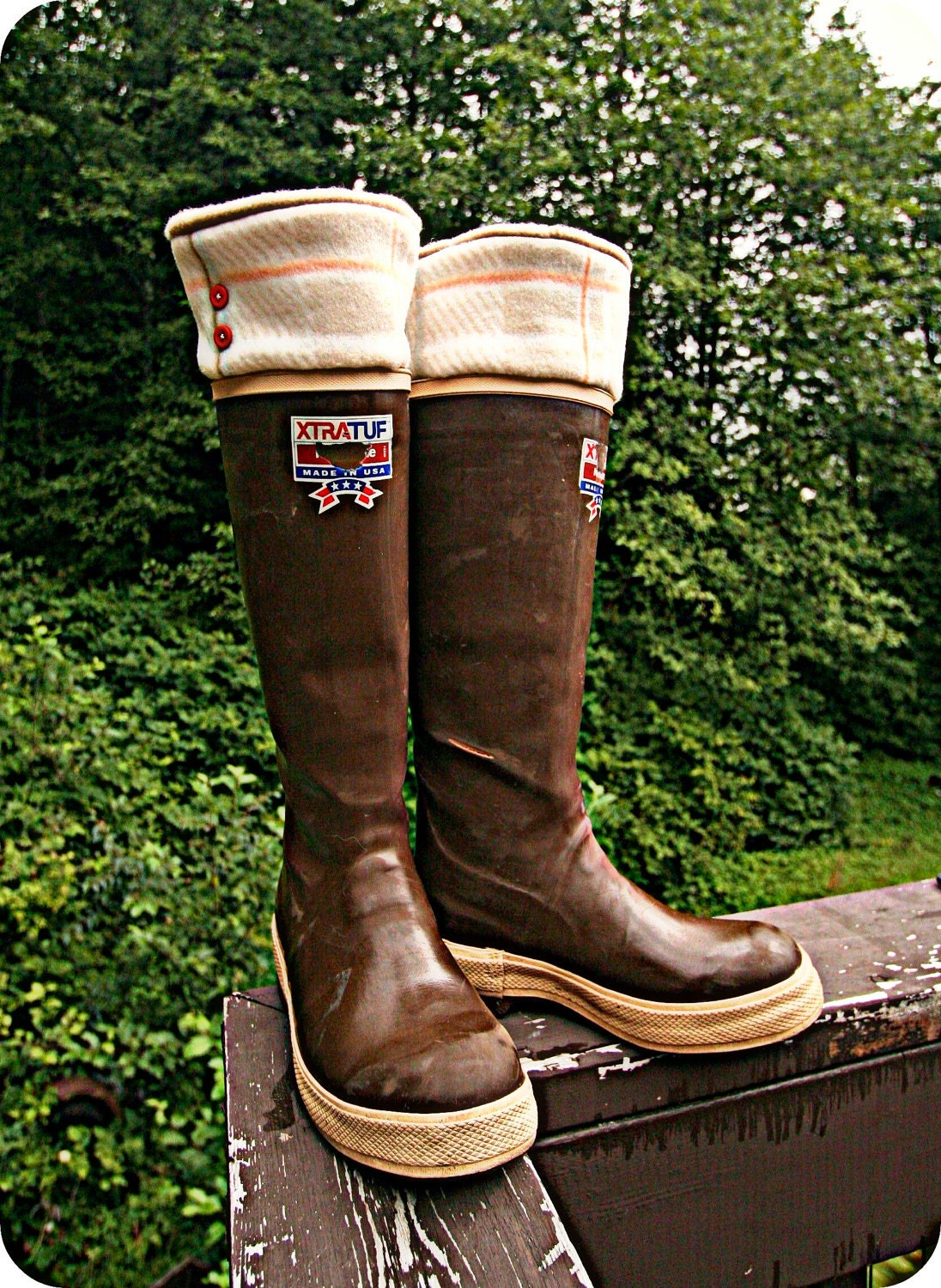 SLUGS Fleece Rain Boot Liners Tan with a Plaid Pattern Cuff, Cold Weather Fashion, A Must have for Hunters (Sm/Med 6-8 Boot)
