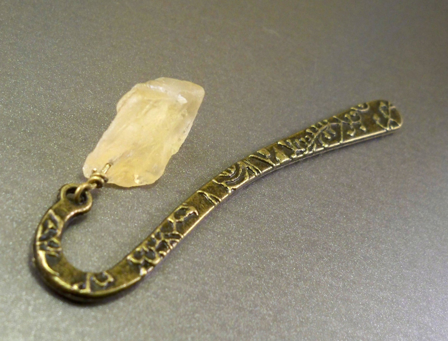 Bookmark: natural yellow crystal, raw rough gemstone, citrine color stone, vintage bronze bookmark, gift for men, brother boyfriend guy