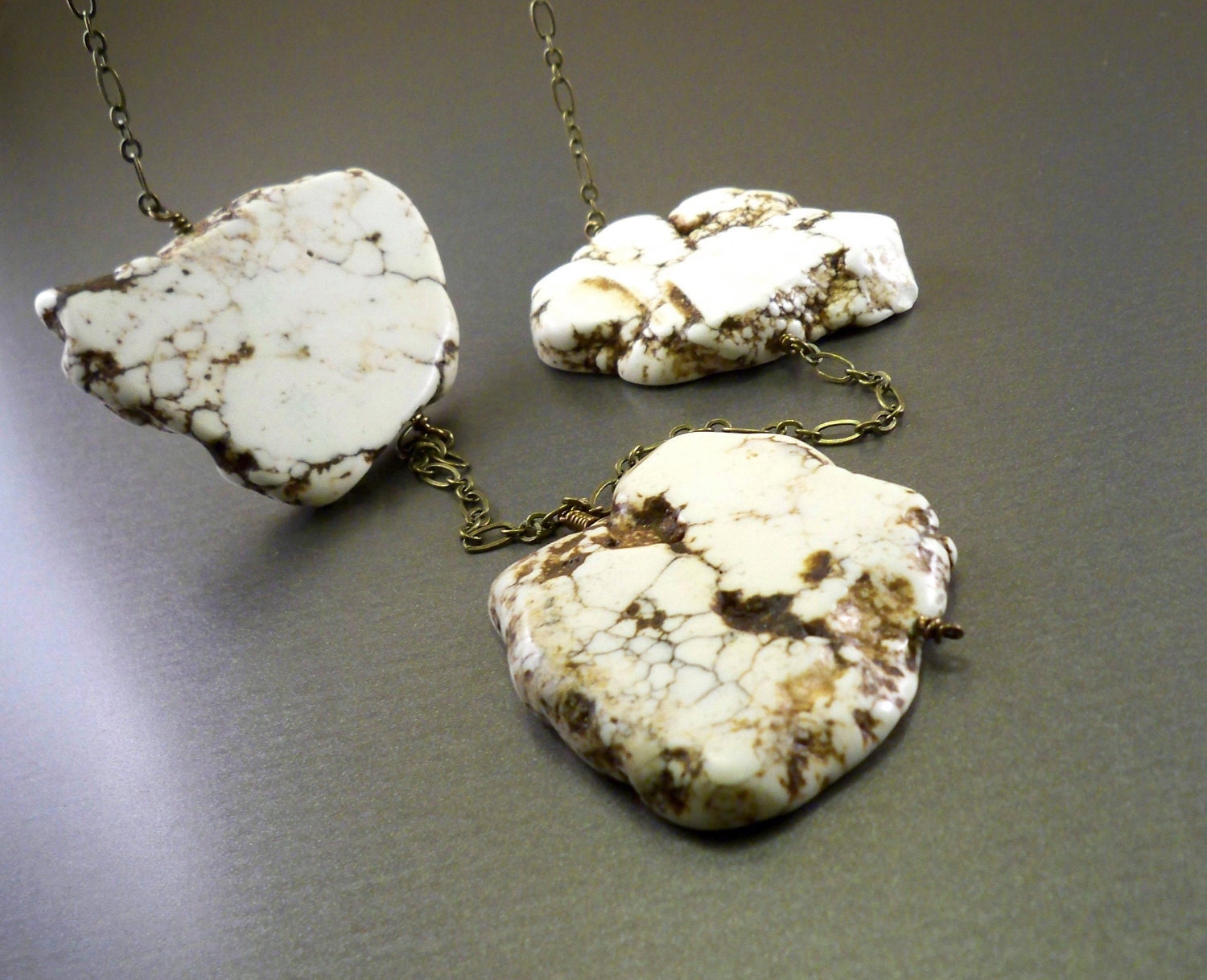 White turquoise necklace: howlite buffalo turquoise stone, rough, chain primitive, tribal necklace bohemian boho native american necklace
