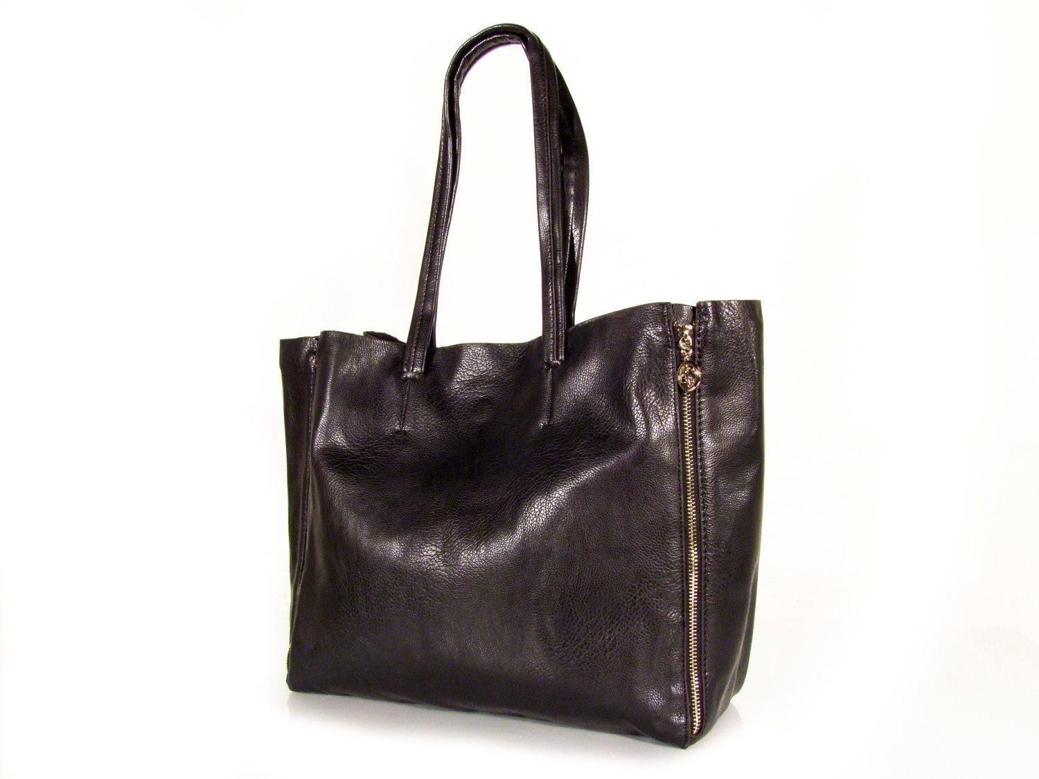 Handmade vegan leather handbag Tote black   -  the Treasa -  20% launch discount