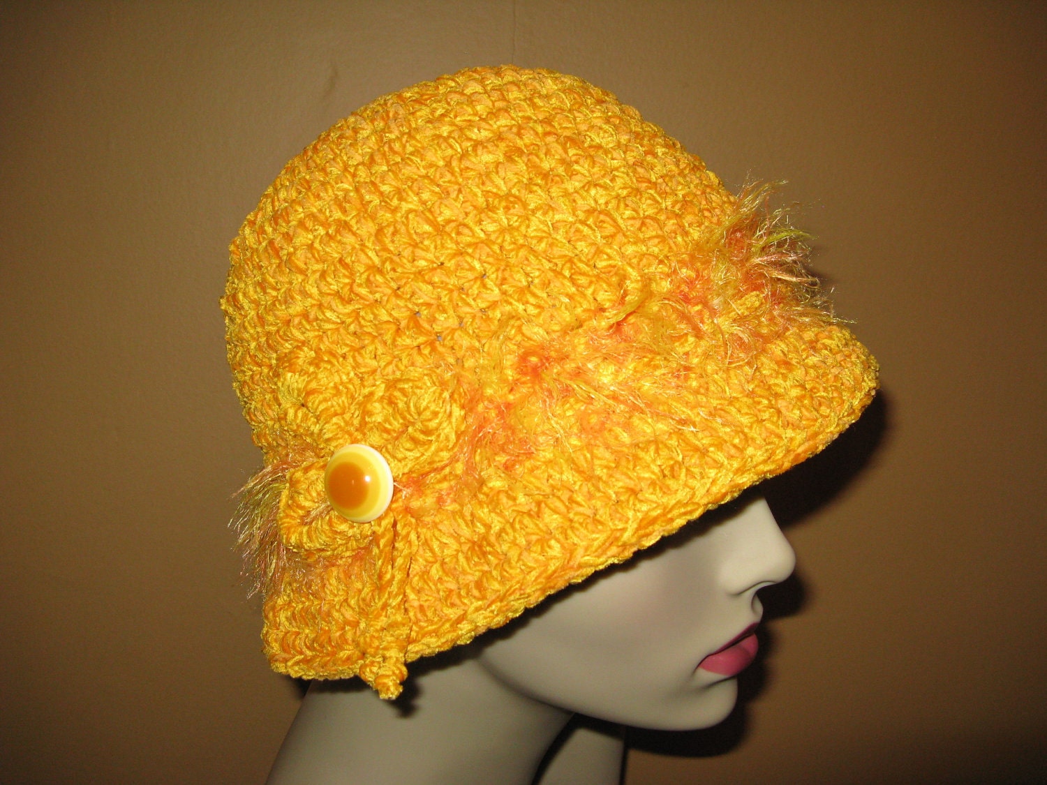 Women's Cloche with 3-Petal Embellishment and Adjustable Drawstring