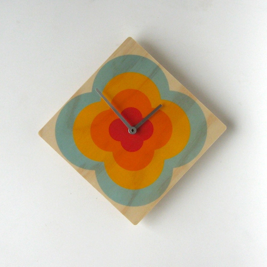 Objectify Echo Flower Wall Clock