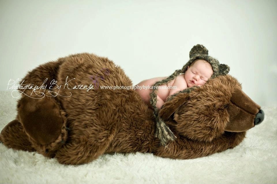 Crochet Newborn Baby Bear Bonnet Hat - Photography Prop