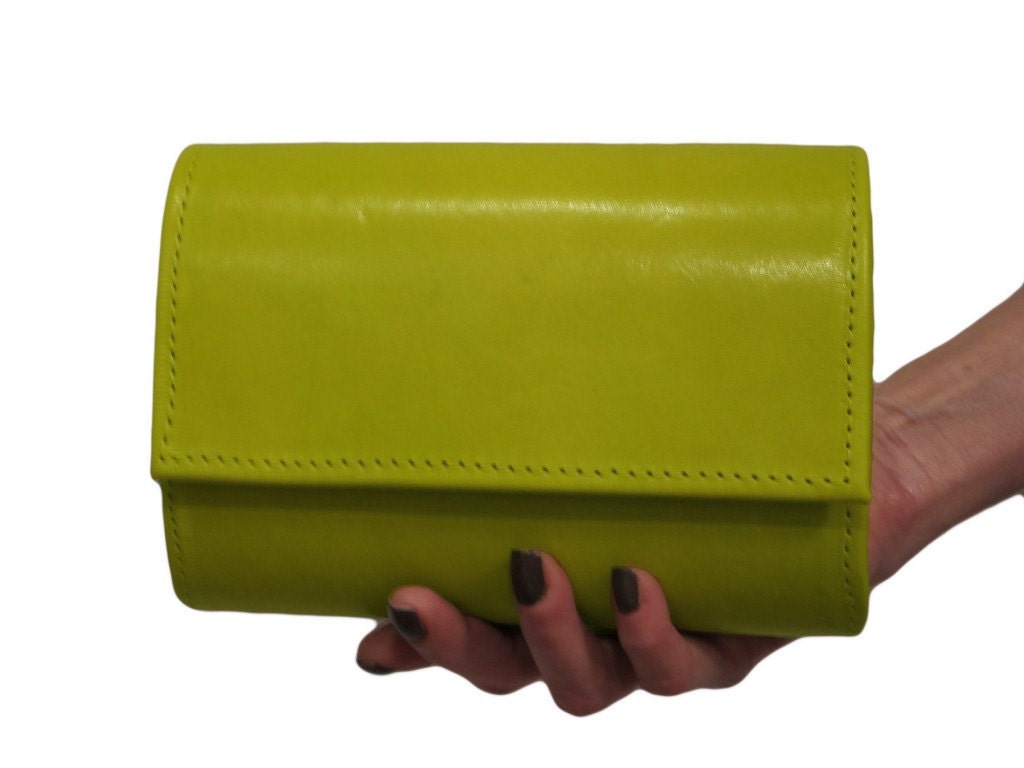 d.bgs05 clutch - lime green