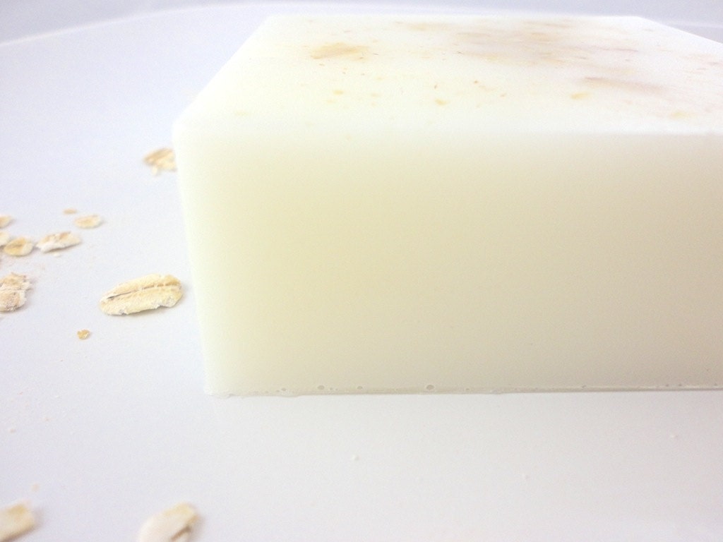 Oatmeal Milk and Honey Soap - Made With Natural Oats