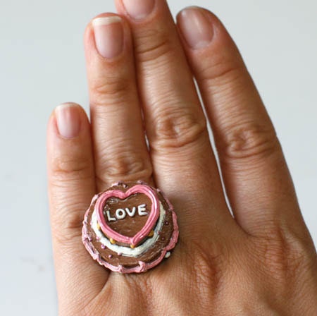 Kawaii Cute Japanese Ring - A Love Cake