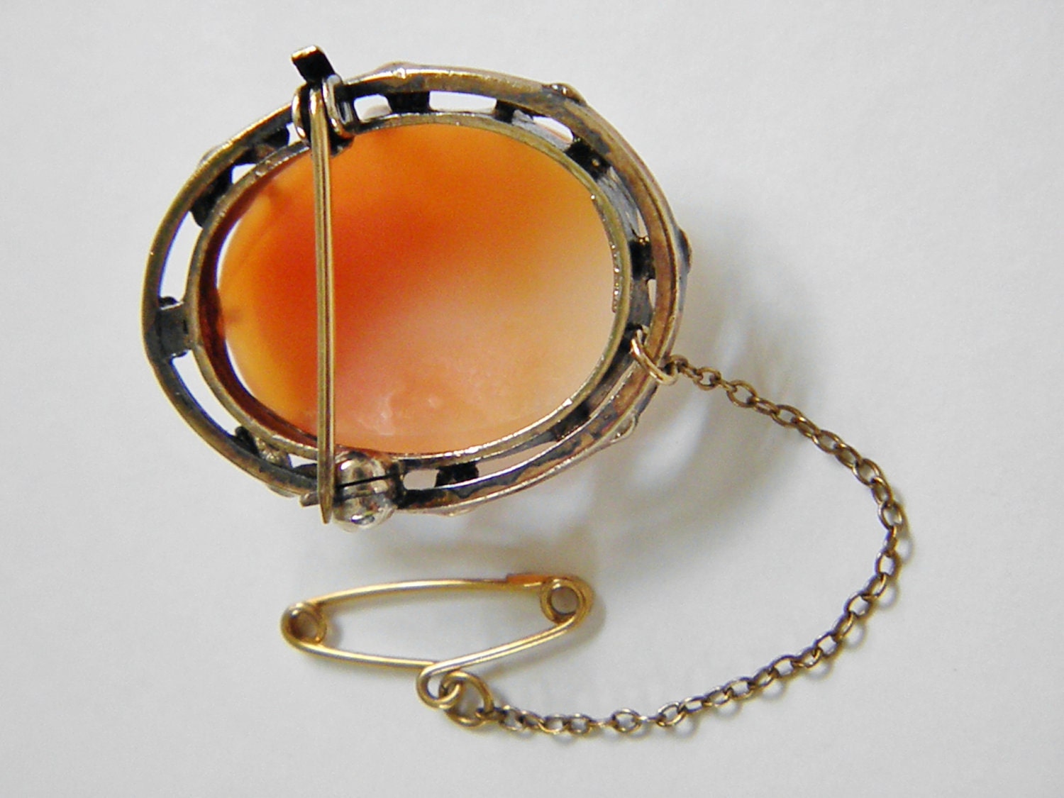 Victorian Art Nouveau Shell Cameo Brooch 22k GF