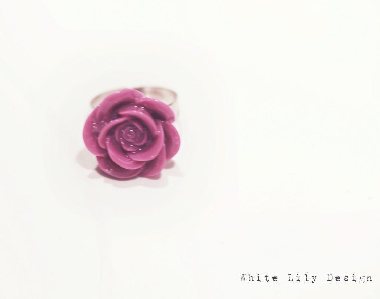 Rose Flower Ring . Adjustable . Lilac or Old rose . Romantic . Statement ring