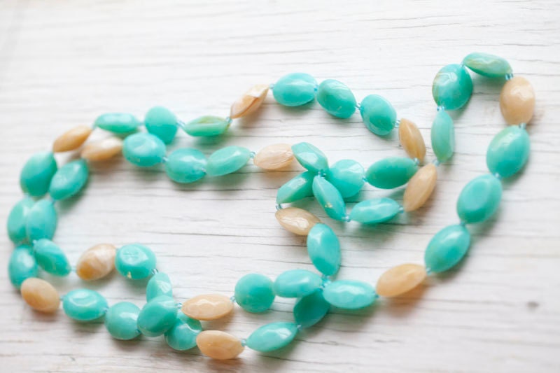 Mint green & beige necklace . Glossy finish . Spring . Classy . Mother's day