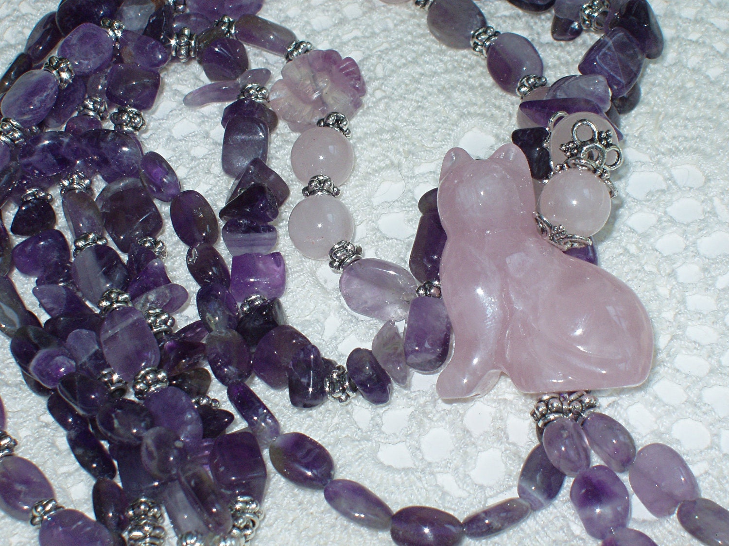 Cat necklace, pendant, amethyst, rose quartz, triple-strand, Y-shaped