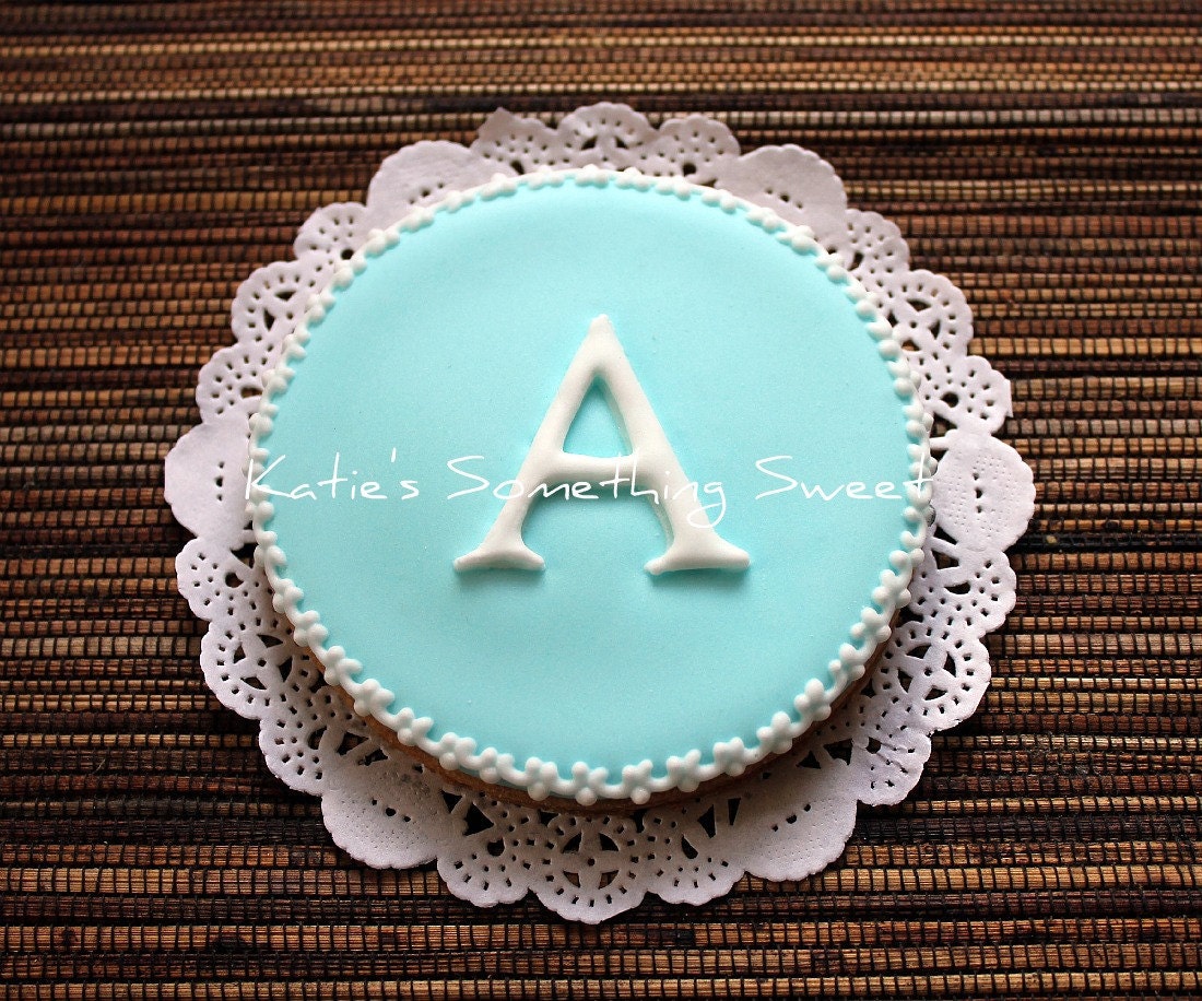 Monogram Cookie-Personalized Wedding Favors-Gift for Bridesmaid-Personalized Birthday Gift-Bridal Shower Favors