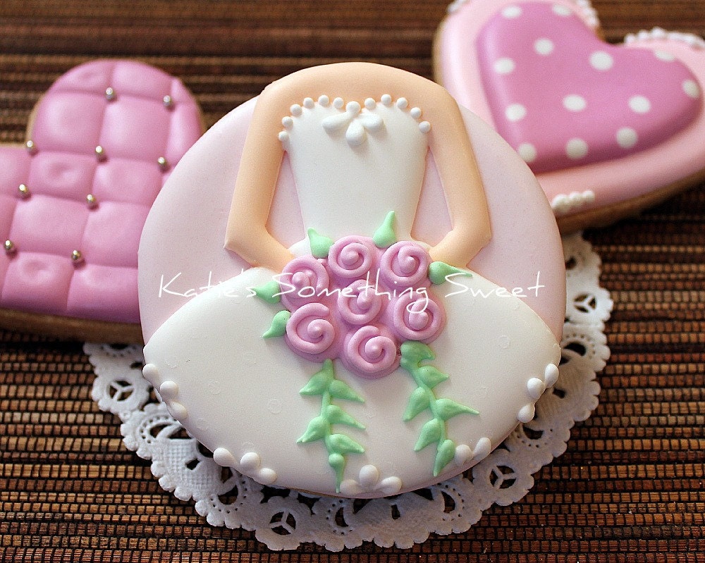 Bridesmaid Gifts - Bridal Shower Favors - Wedding Favors - Edible Wedding Favors - Wedding Dress Cookies