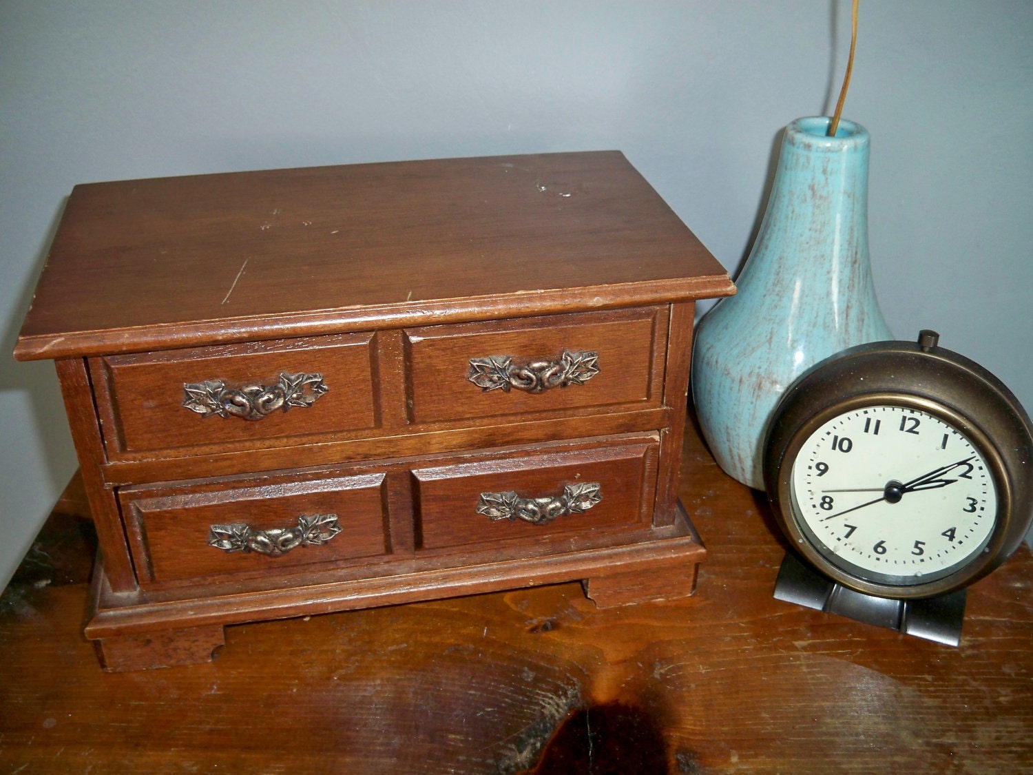 Vintage Jewelry Music Box