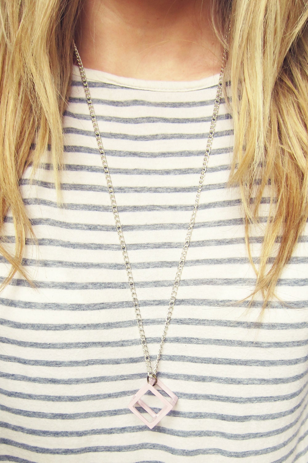 Geometric Square Necklace (Pink)