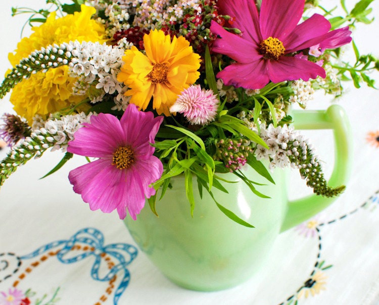 Vintage Jadeite Pitcher by Jeanette