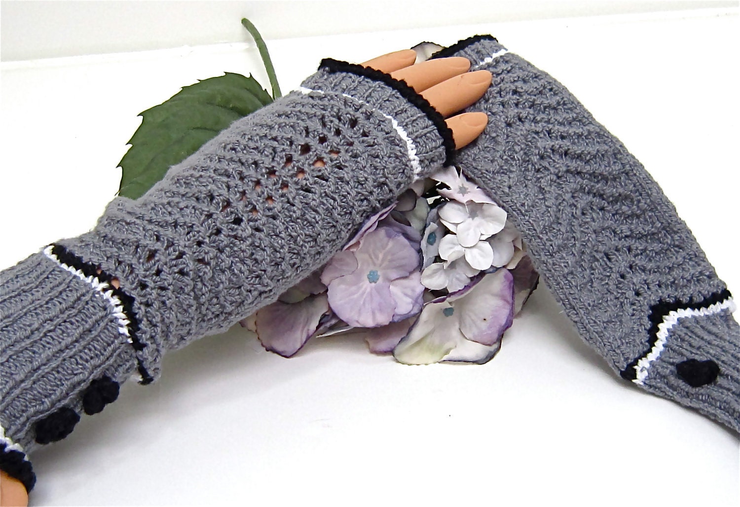 Fingerless Gloves Gray Black White Stretch Cotton trendy texting mitts 2013 Pantone Spring Summer Autumn Winter