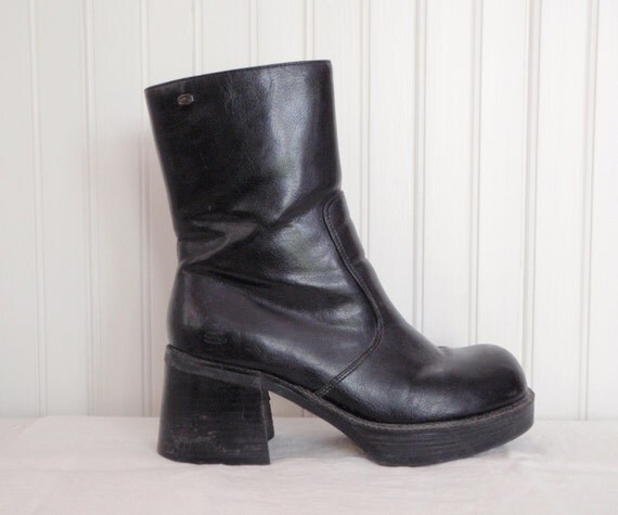 chunky black boots 90s