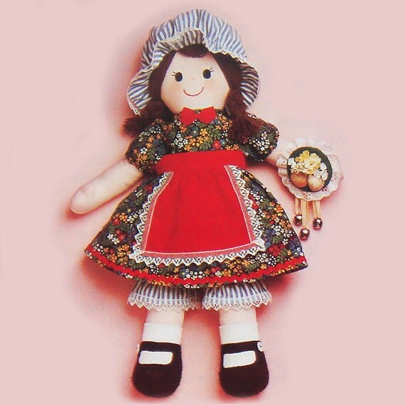 vintage 17 RAG DOLL with six outfits sewing pattern by bekabeka75