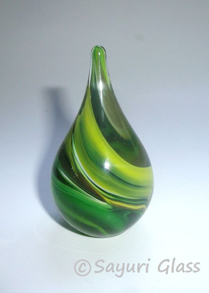 Paperweight / Ring Holder - Assorted Green Swirl : DISASTER RELIEF