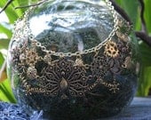 Mechanical lacework: Steampunk Neo-Victorian gold-toned collar necklace