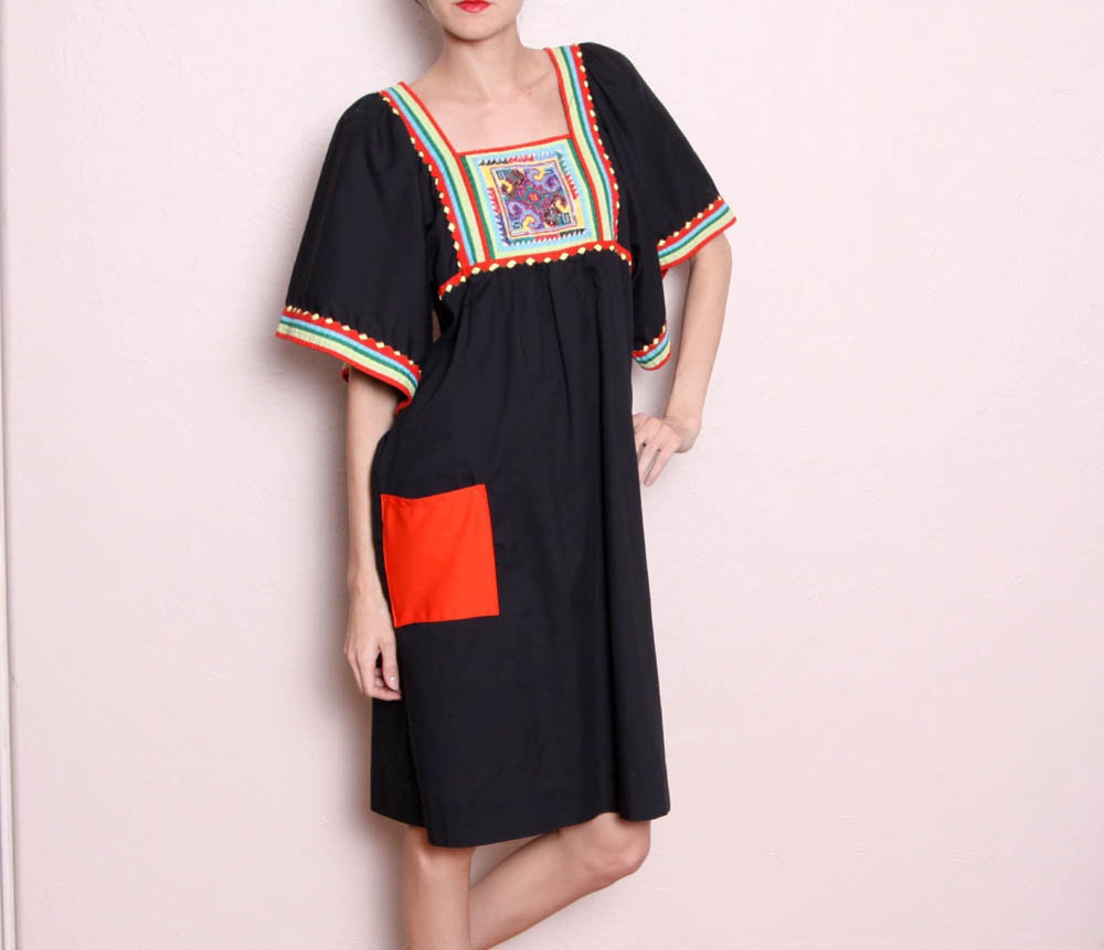 Vintage Hippie Boho Black Red Dress
