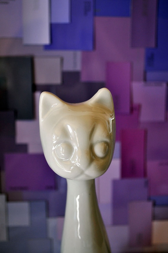 Mod White Cat Ceramic Figurine
