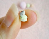 Tiny macaron mouse - in mint green