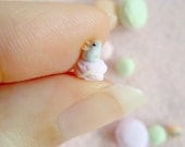 Tiny macaron mouse - in lilac