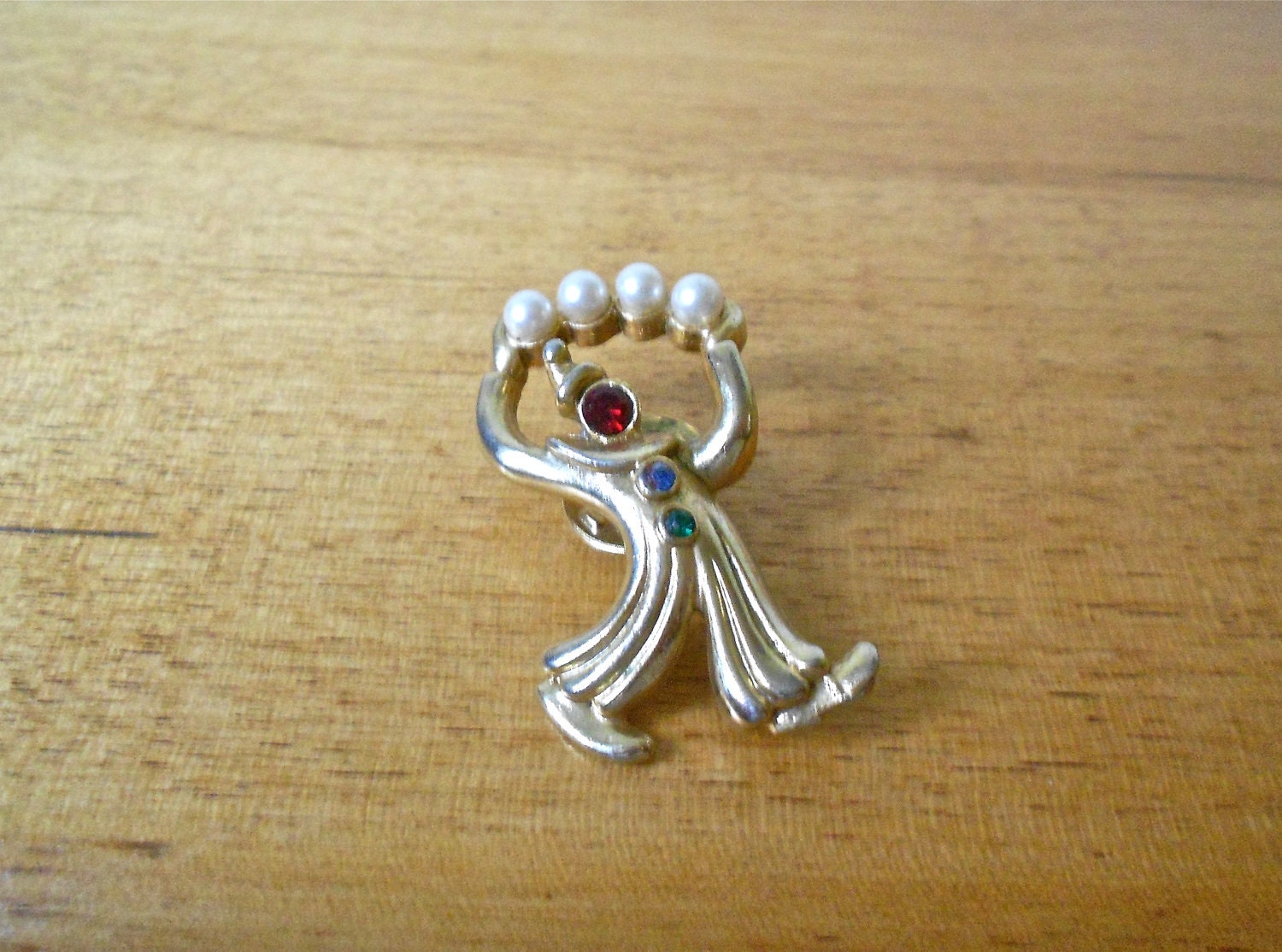 Vintage Juggling Clown Costume Jewelry Pin/Brooch