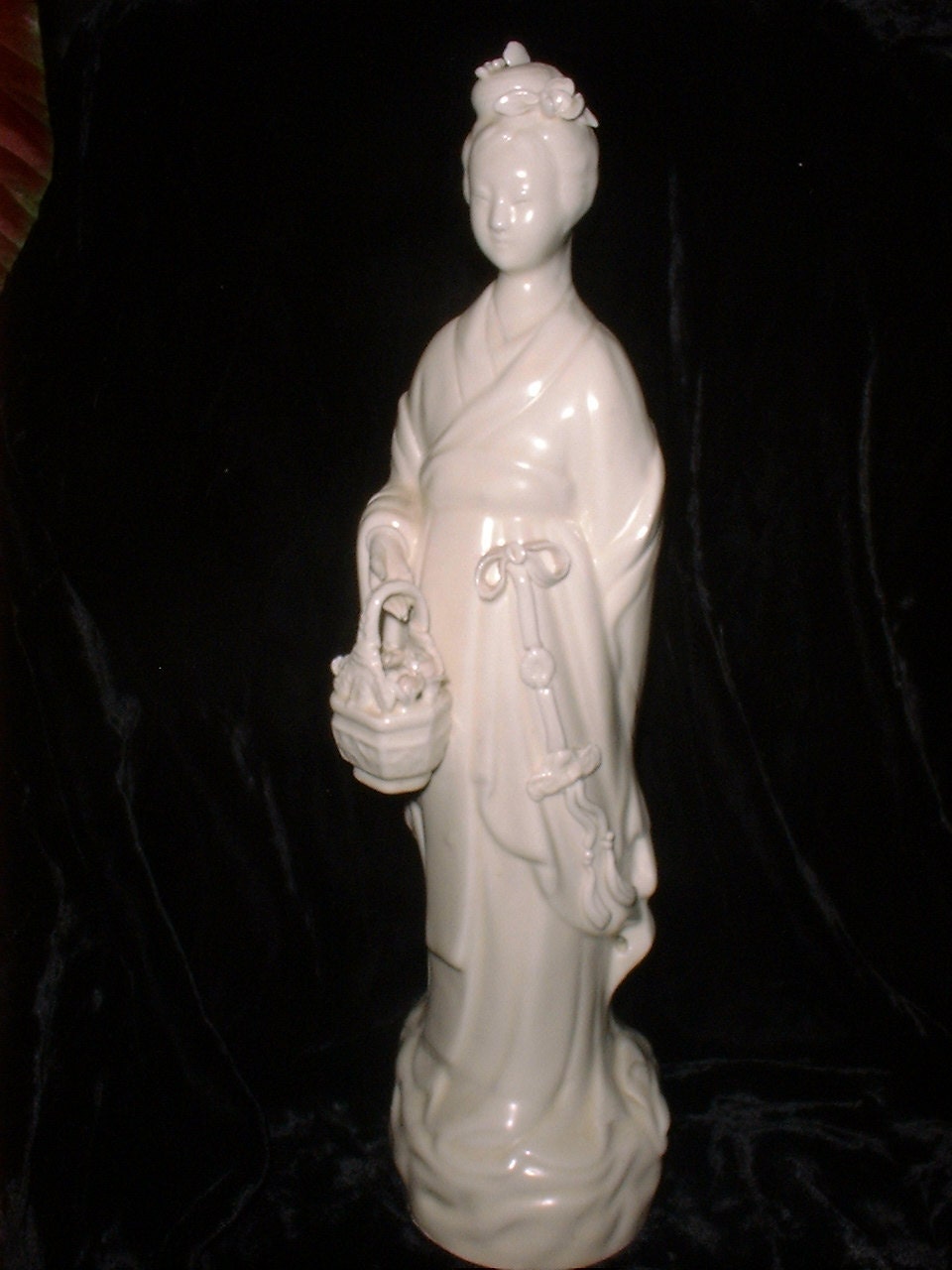 Vintage Porcelain Quan Yin Statue by SpiritStuff on Etsy