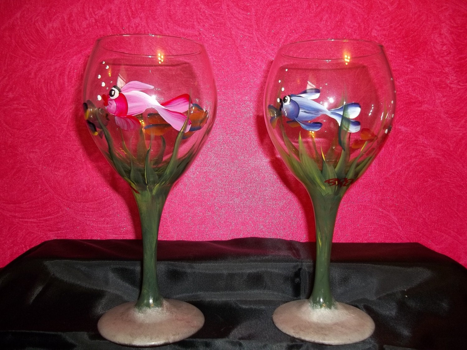 Hand Painted Tropical Fish Wine Glasses by Asiuleehu on Etsy