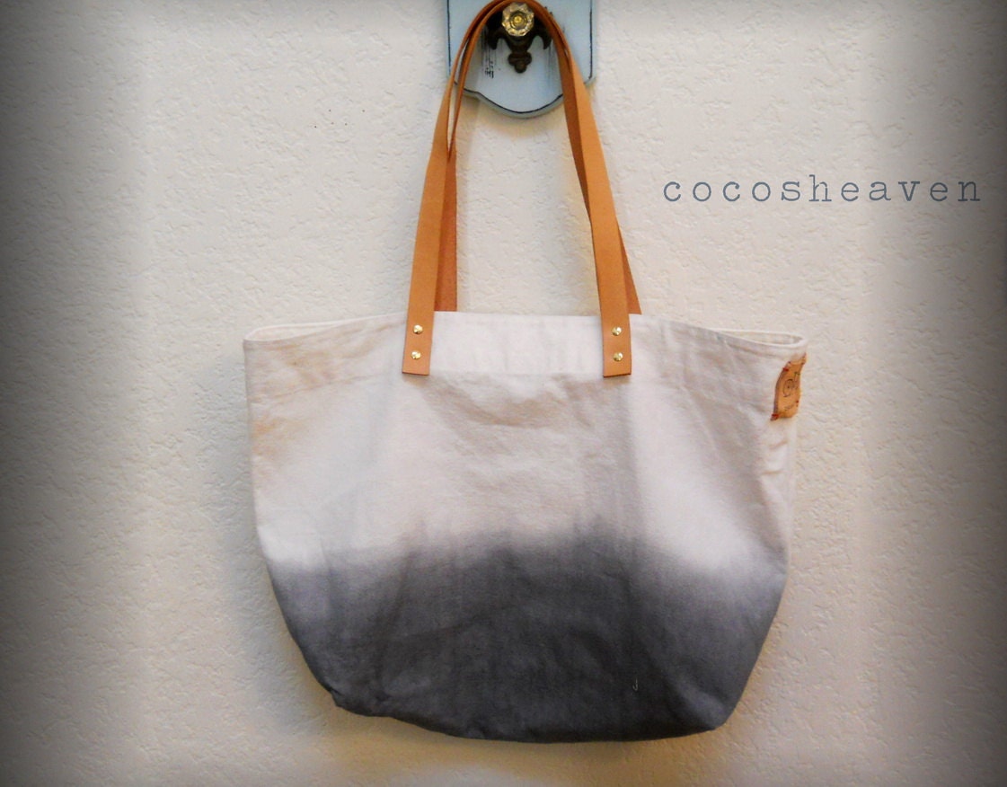 TOTE BAG..gray (with leather strap)...medium size