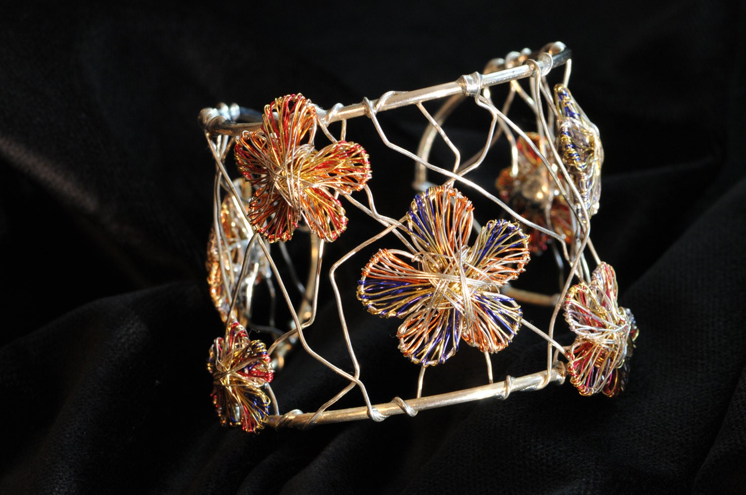 Fine jewelry flowers bracelet.Unique handmade bracelet.Art silver wire wrapped bracelet.Free shipping.Handmade jewelry.