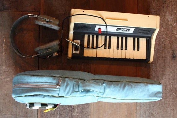 Blue Sky -- Blue Denim Ukulele Bag (Concert size)