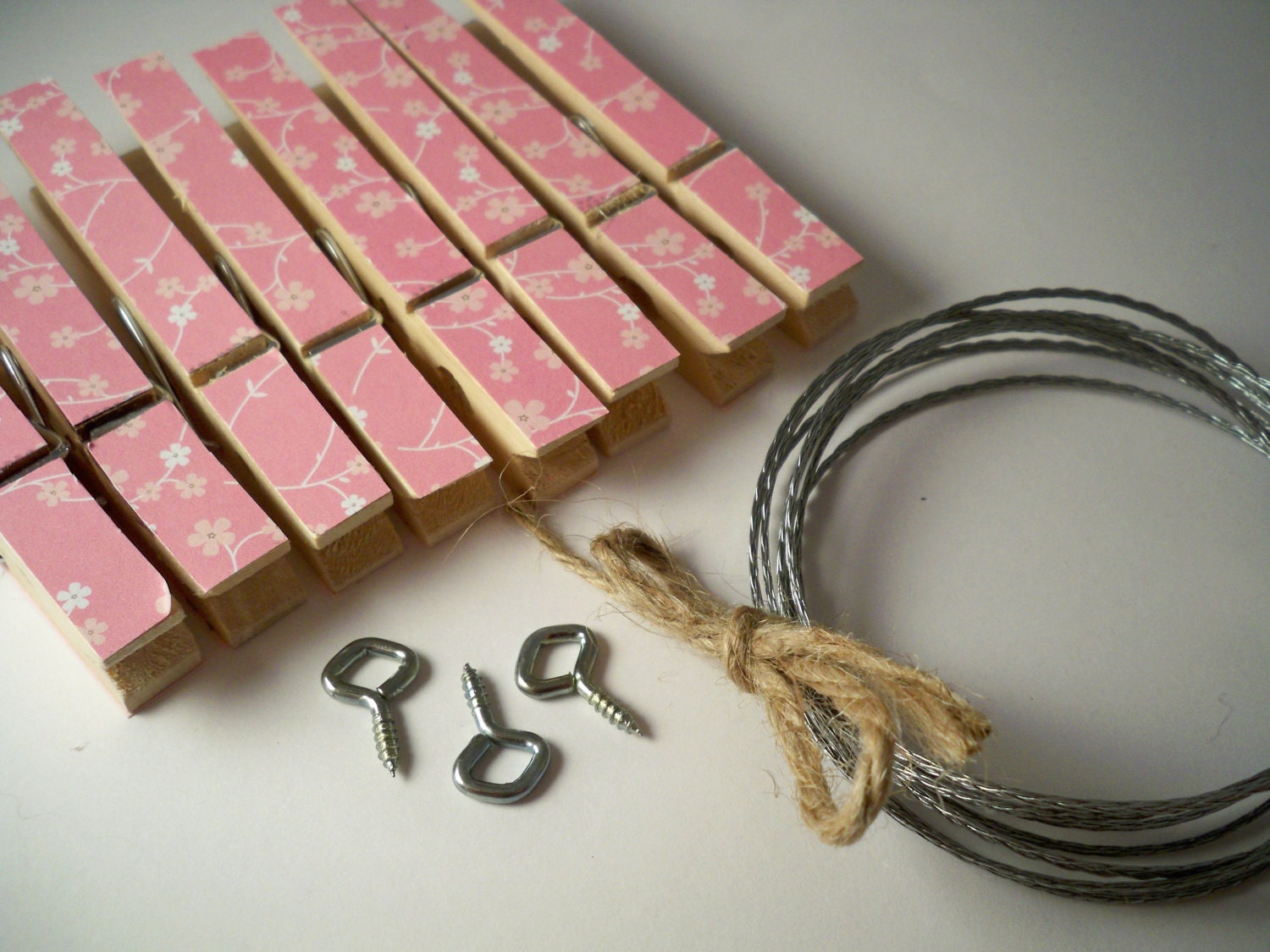 Indoor Clothesline Kit. Baby Girl Pink. 8 Cherry Blossom Clothespins. Pegs. Clips. Photo Hanging. Pictire Frame.