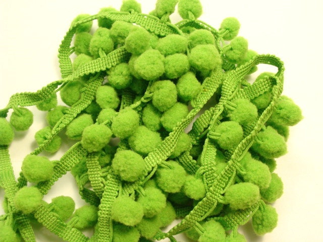 Pom Pom Fringe - 5 yds of Apple Green - 25 mm Size Balls
