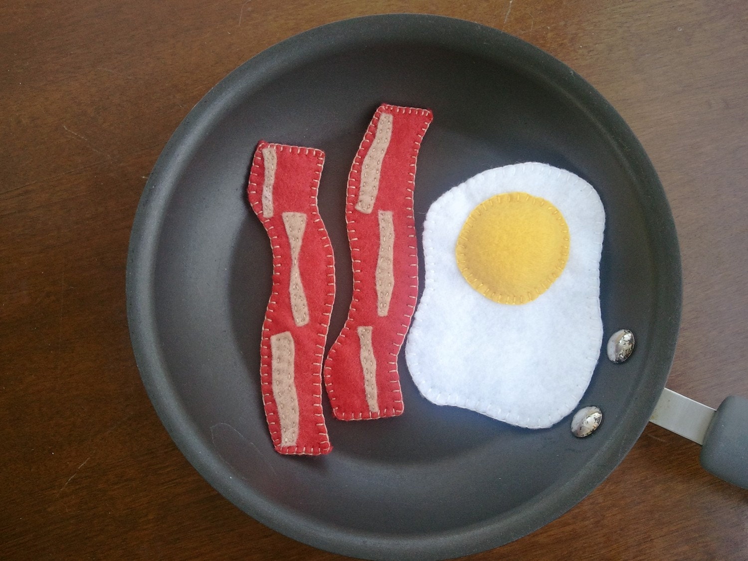 Eco Friendly Sunny Side Up and Bacon
