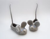 Felted kids slippers MICE