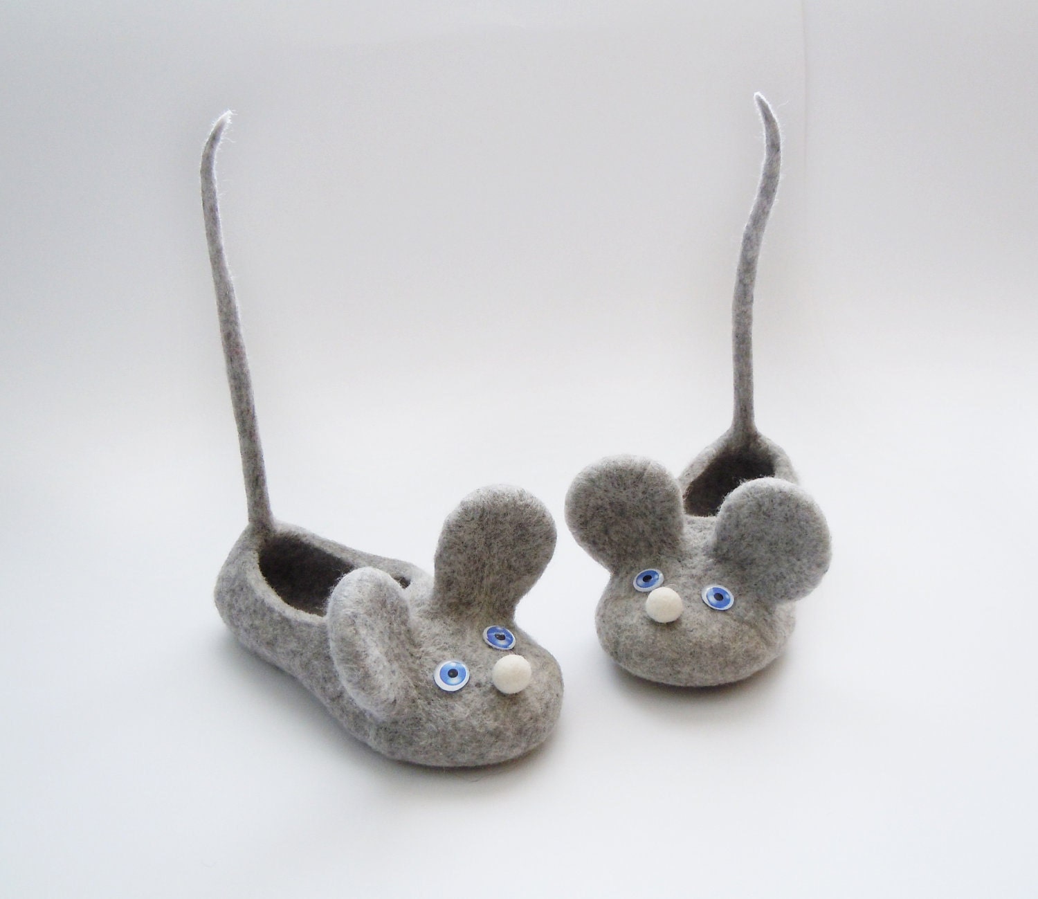 Felted kids slippers MICE