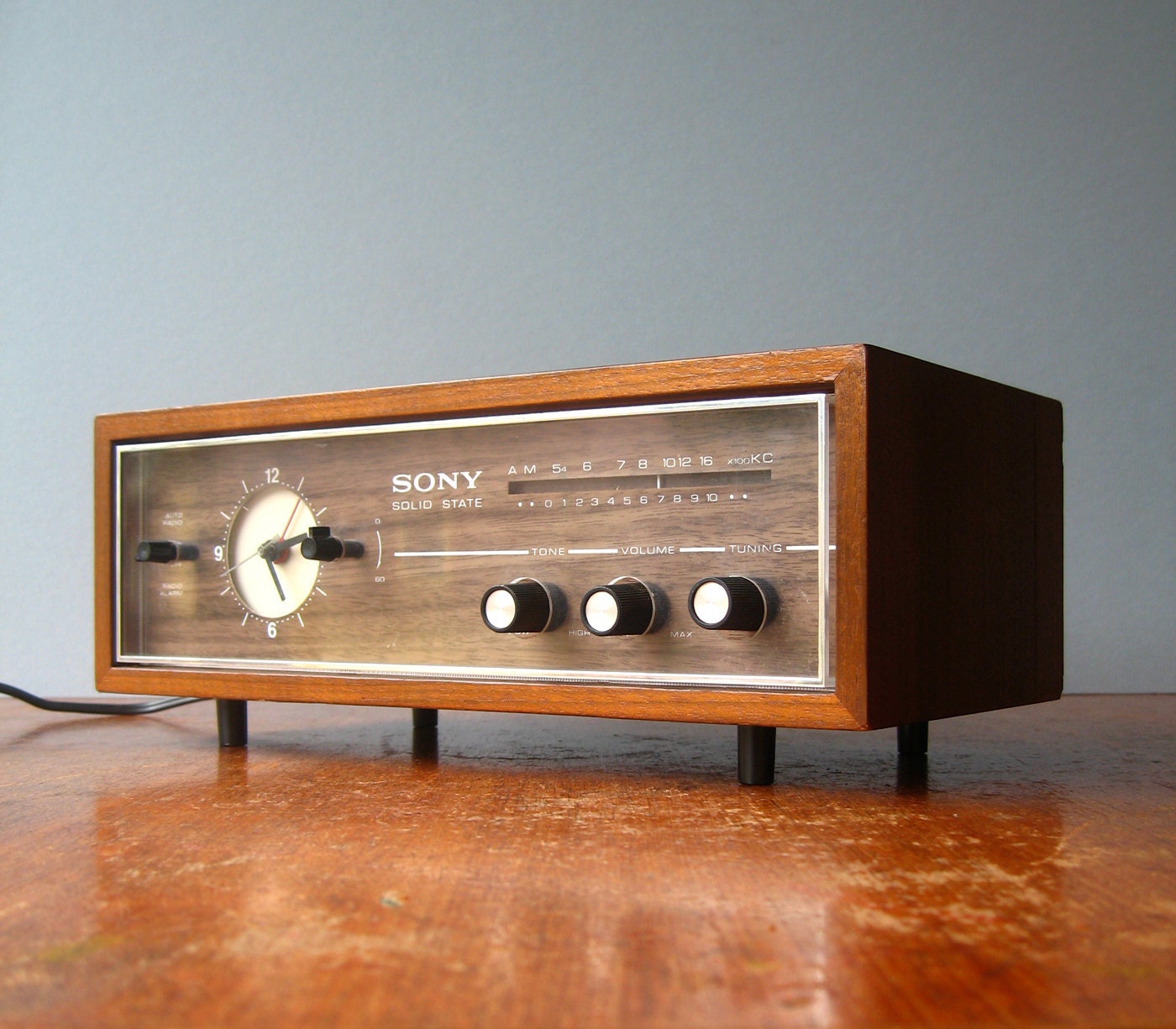 vintage sony radio
