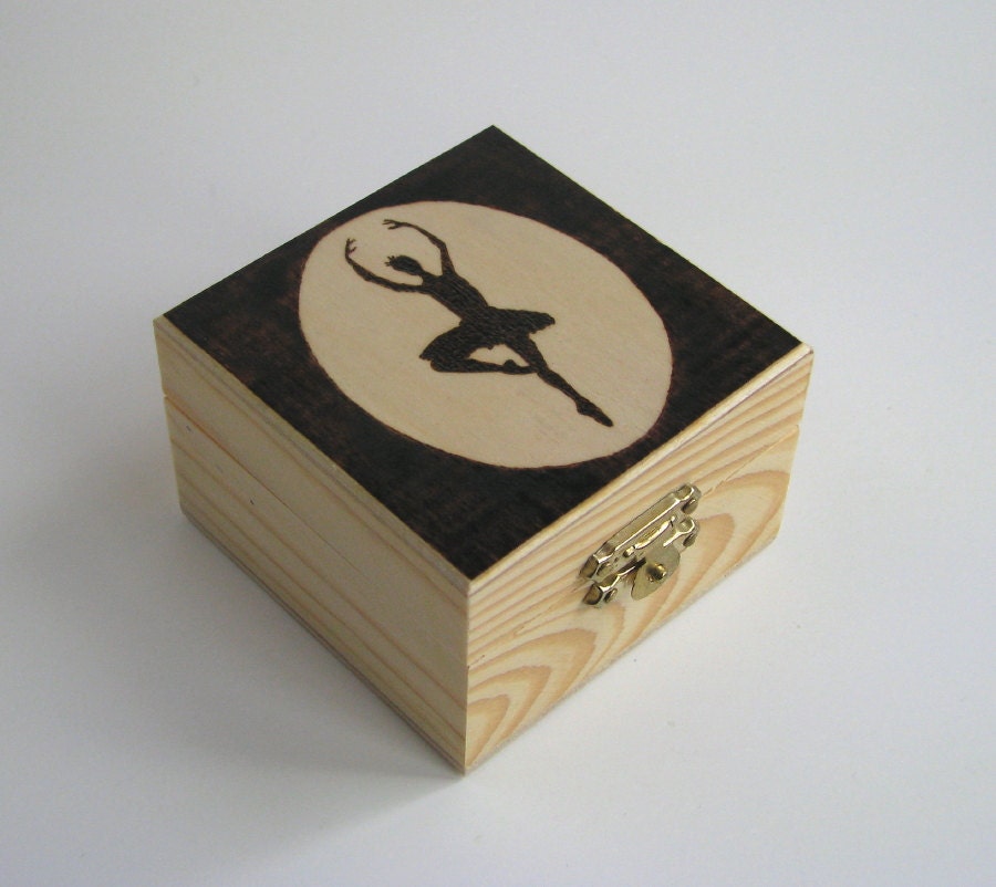 Ballerina trinket box - wood pyrography - jewelry box