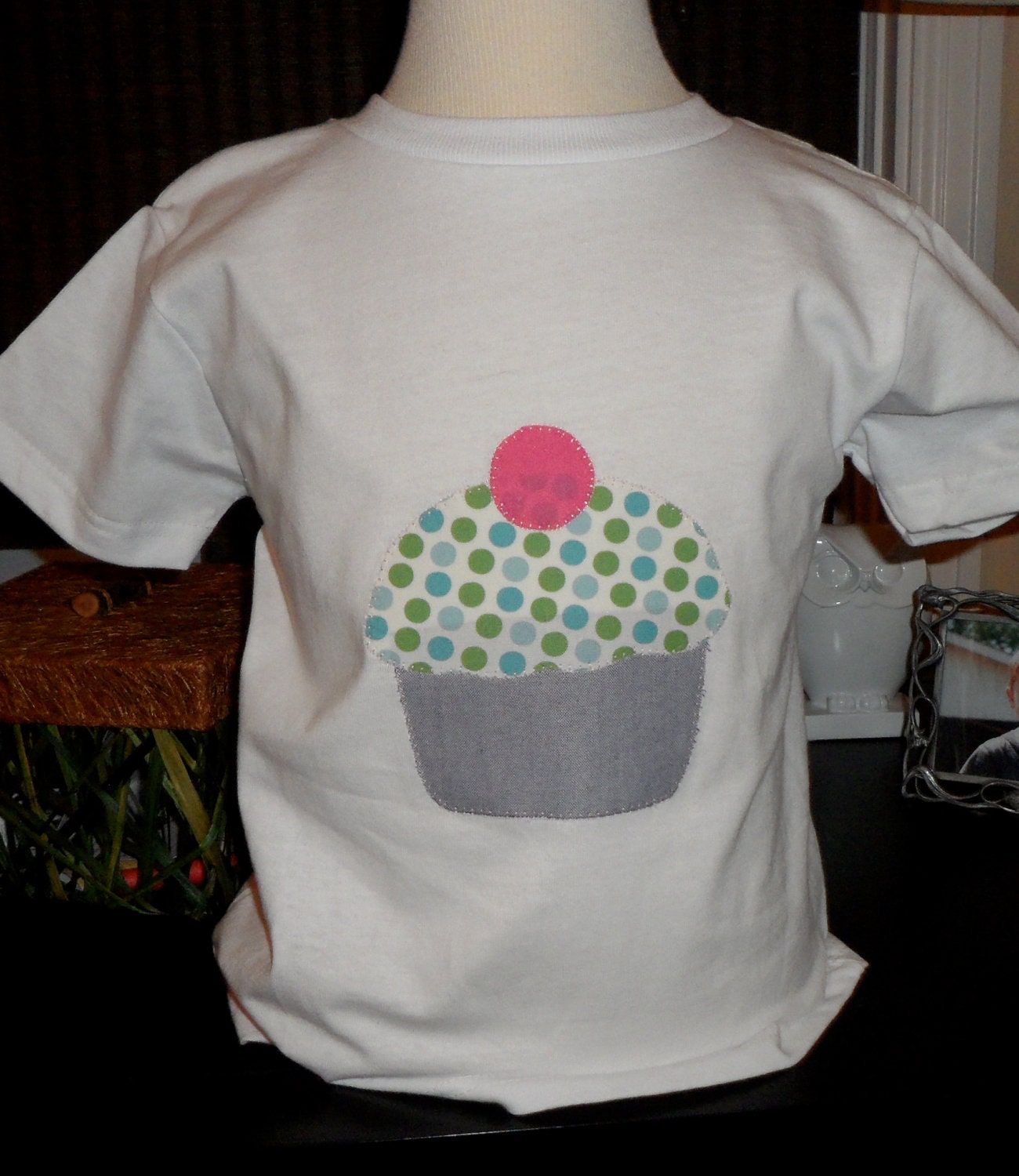 Girls shirt - Cupcake
