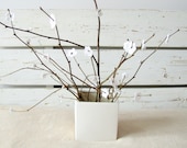 Crochet White Anemone Flowers (35pcs) - PAPAstore
