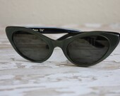 1950's Vintage Safilo Iridescent Green Rockabilly Cat Eye Sunglasses Italian Sunglasses