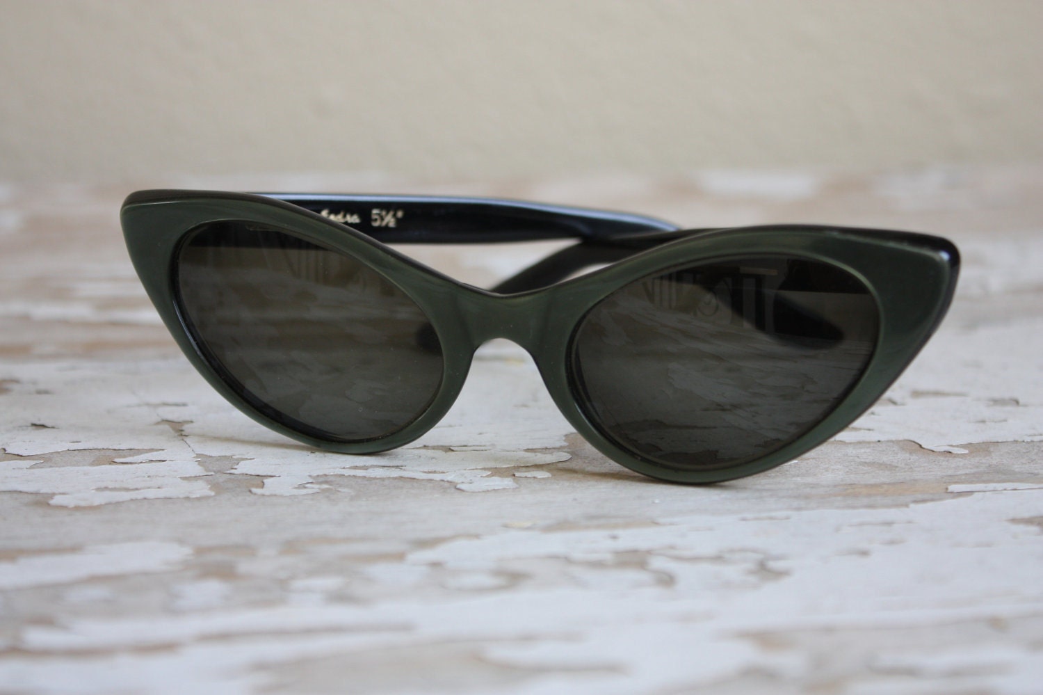 1950's Vintage Safilo Iridescent Green Rockabilly Cat Eye Sunglasses Italian Sunglasses