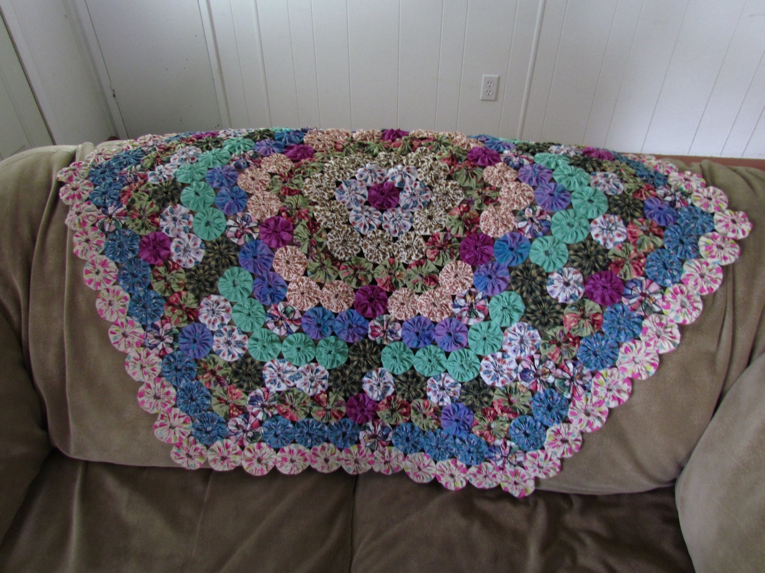 Handmade Hexagon shape  Applique Accent ,yoyo quilt, Sofa, Couch, Bench or Chair. Drapes Over Back or Arm of Furniture.