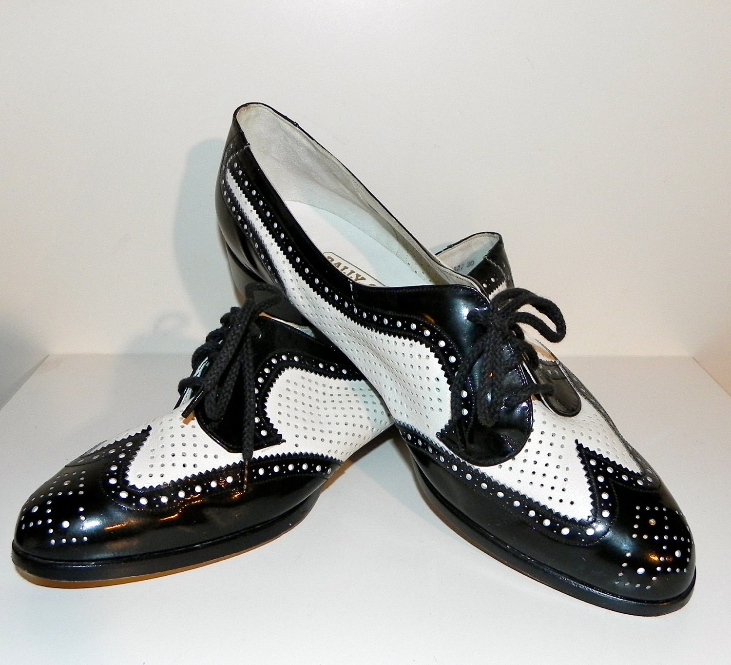 Vintage Spectator Oxford Shoes by Bally Suisse by