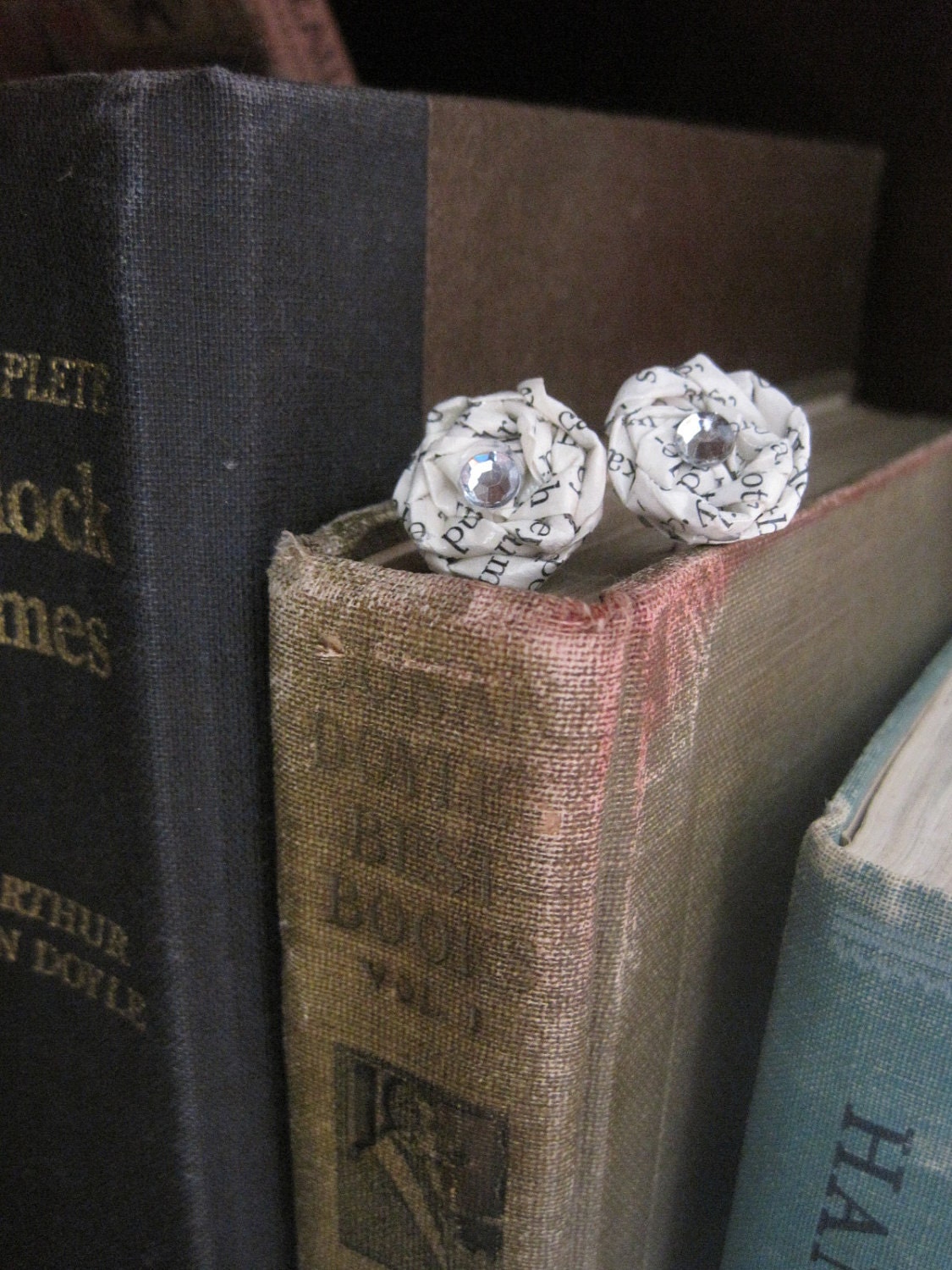 Ch.5  Vintage Paper Earrings --- Discover the Fairytale, Vintage Paper Rosebud Earrings, OriginalOOAK Design, Handmade
