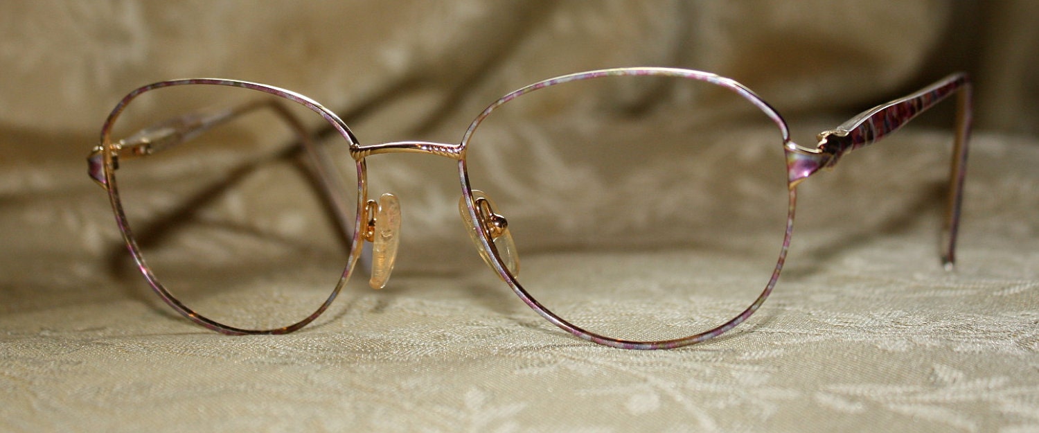 FINAL SALE Gold Metal Framed Multi Color Speckled Sophia Loren Glasses