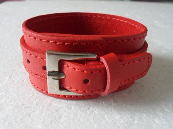 Fashion bracelet jewelry bracelet adjustable hand-made Brown Leather stainless steel buckle  bracelet  SH-065
